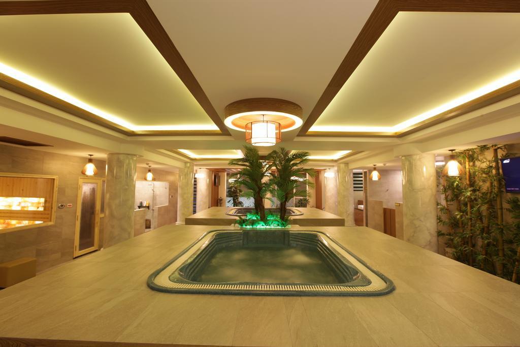 明潭Spa3/2酒店 胡志明市 外观 照片