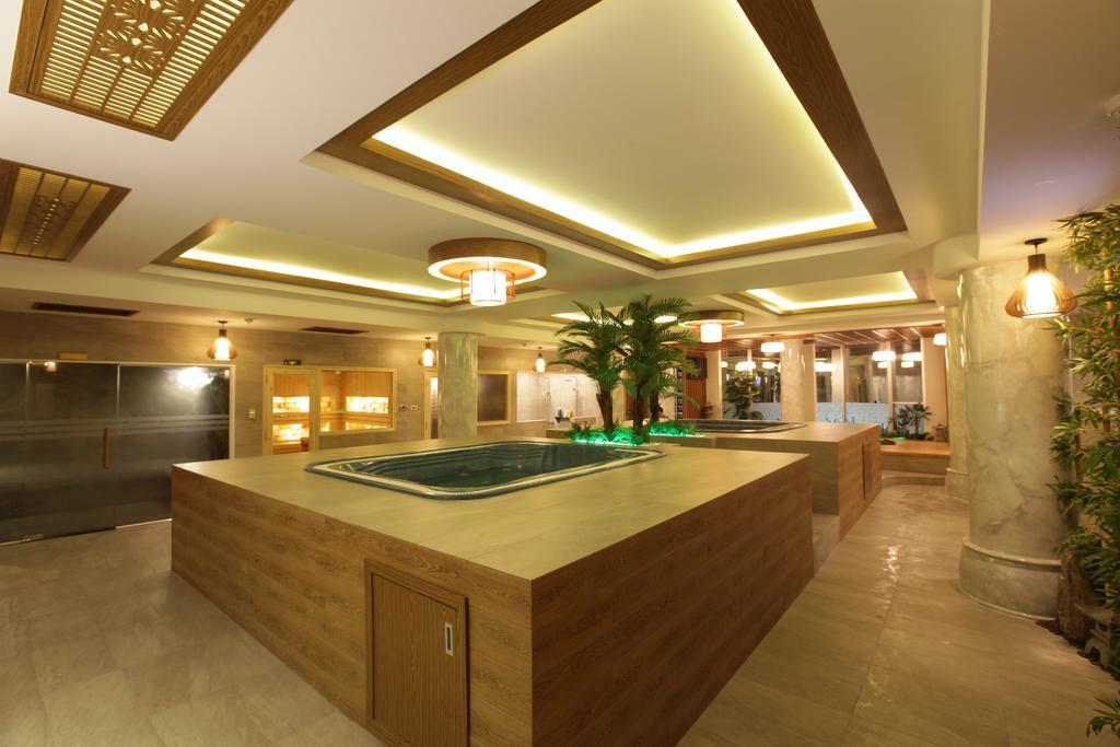 明潭Spa3/2酒店 胡志明市 外观 照片